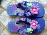 CHINELO HAVAIANAS KIDS  REVESTIDO EM CROCHÊ FLORES