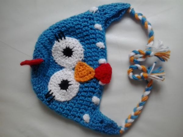 TOUCA EM CROCHÊ GALINHA PINTADINHA