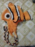 TOUCA EM CROCHÊ NEMO