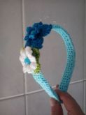 TIARA EM CROCHÊ FLOR